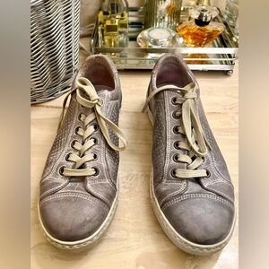 Philip Davidson Grey Leather Sneakers size 37 US 6.5 M    Made  in Portugal